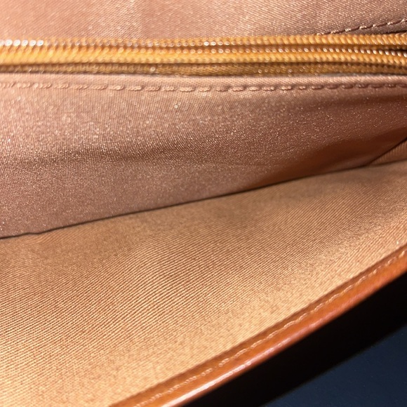 Leather wallet. Good used condition. - Picture 5 of 5